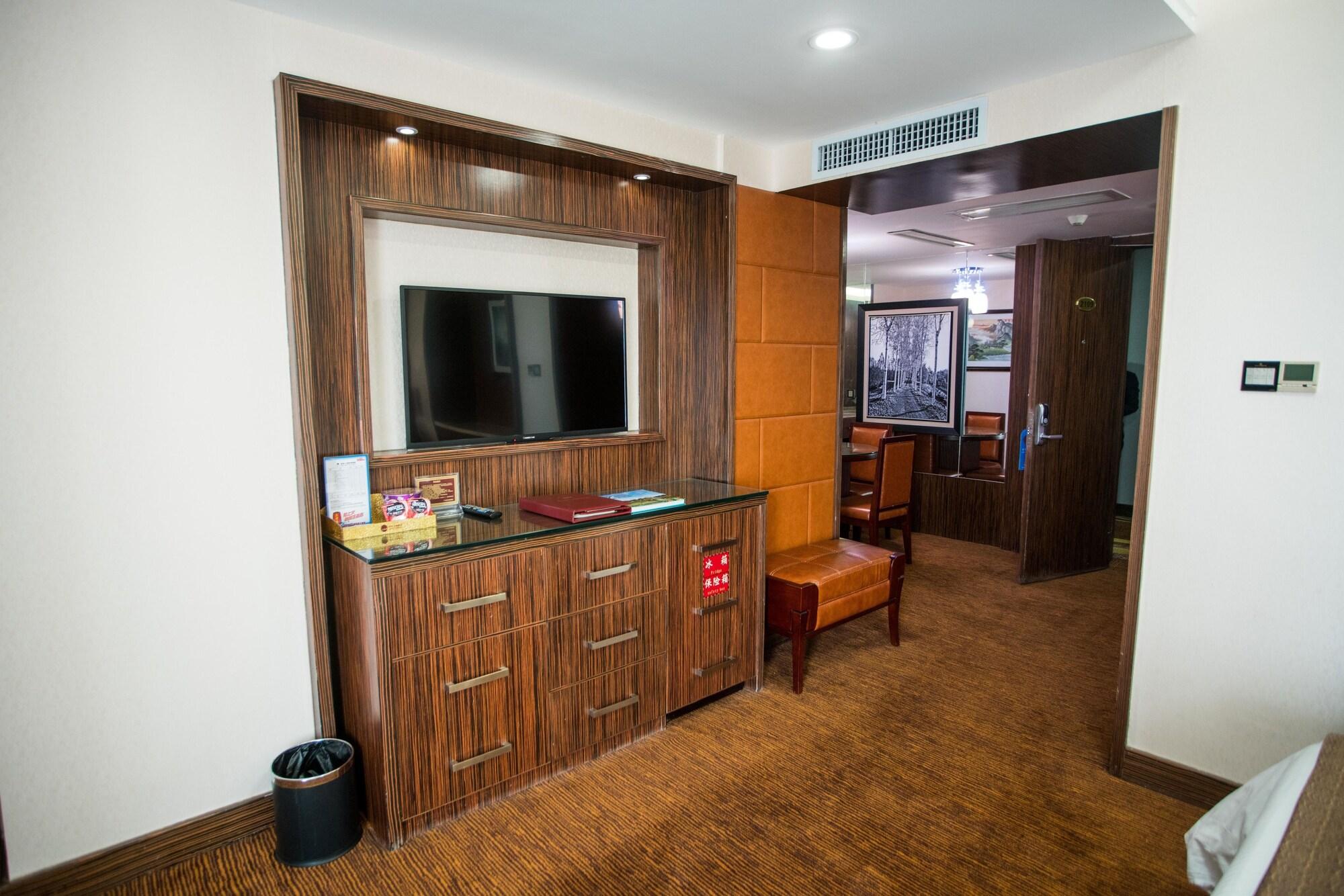 Nanyang King'S Gate Hotel--Free Shuttle Service To Canton Fair Экстерьер фото