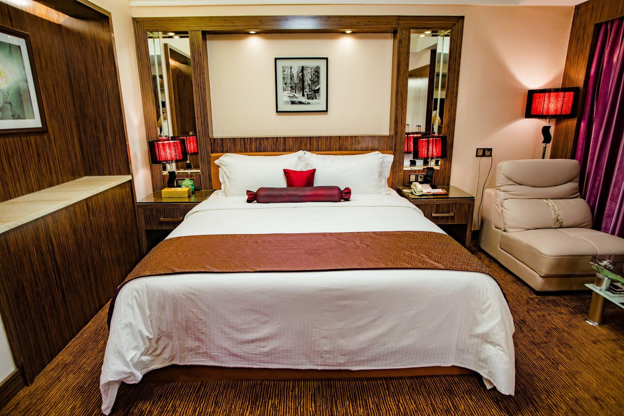 Nanyang King'S Gate Hotel--Free Shuttle Service To Canton Fair Экстерьер фото