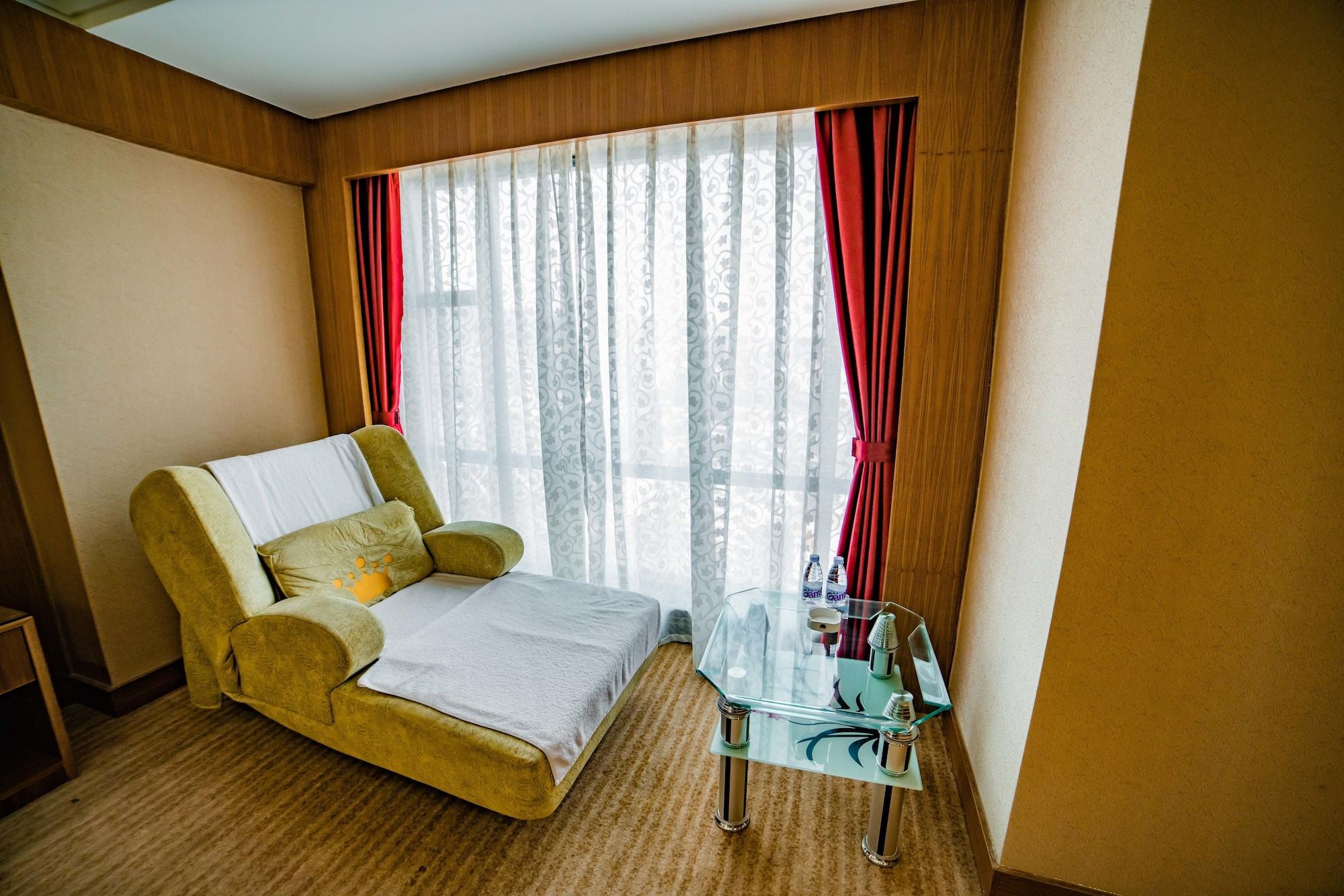 Nanyang King'S Gate Hotel--Free Shuttle Service To Canton Fair Экстерьер фото