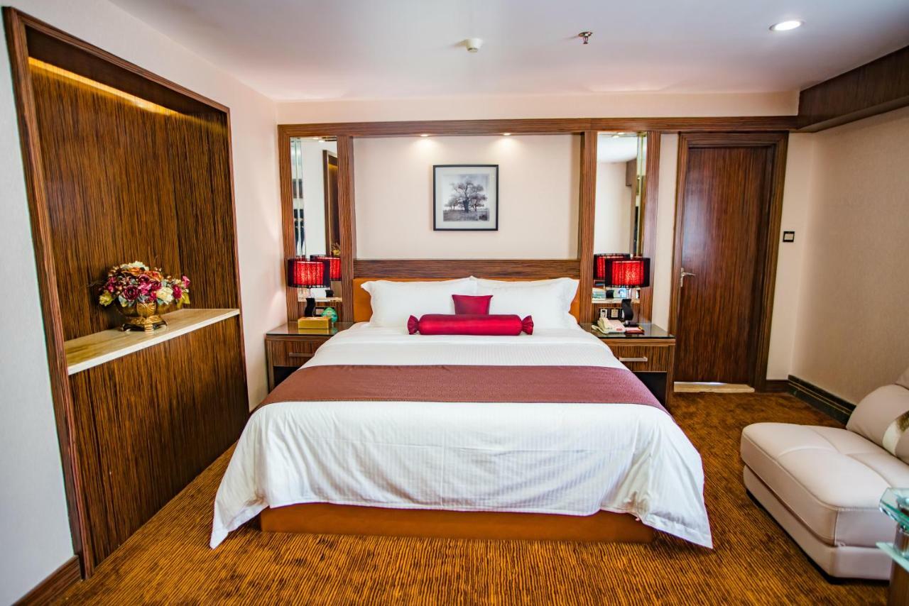Nanyang King'S Gate Hotel--Free Shuttle Service To Canton Fair Экстерьер фото
